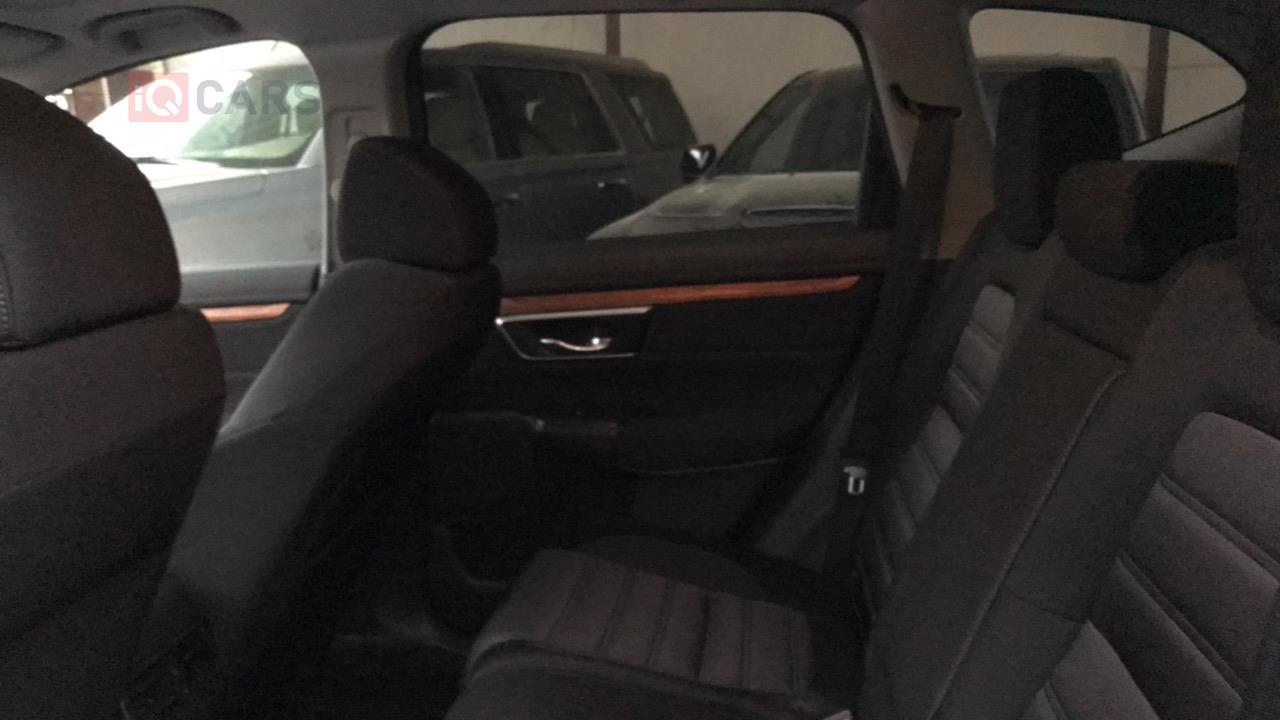 هوندا سي ار في